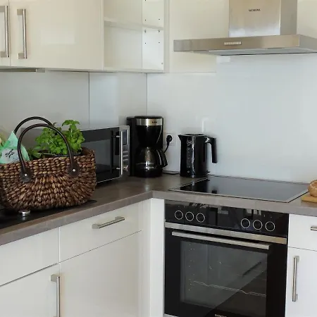 Seaside - A75210 Apartment