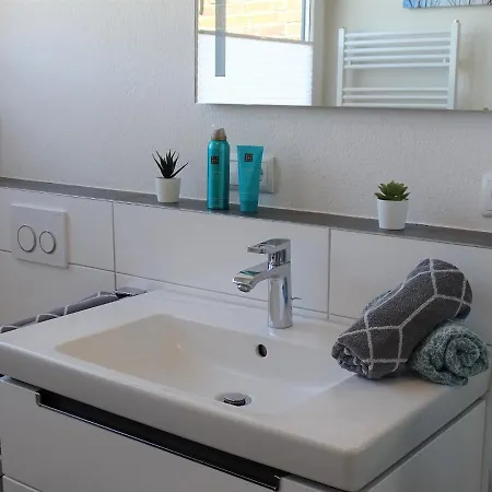 Seaside - A75210 Apartment
